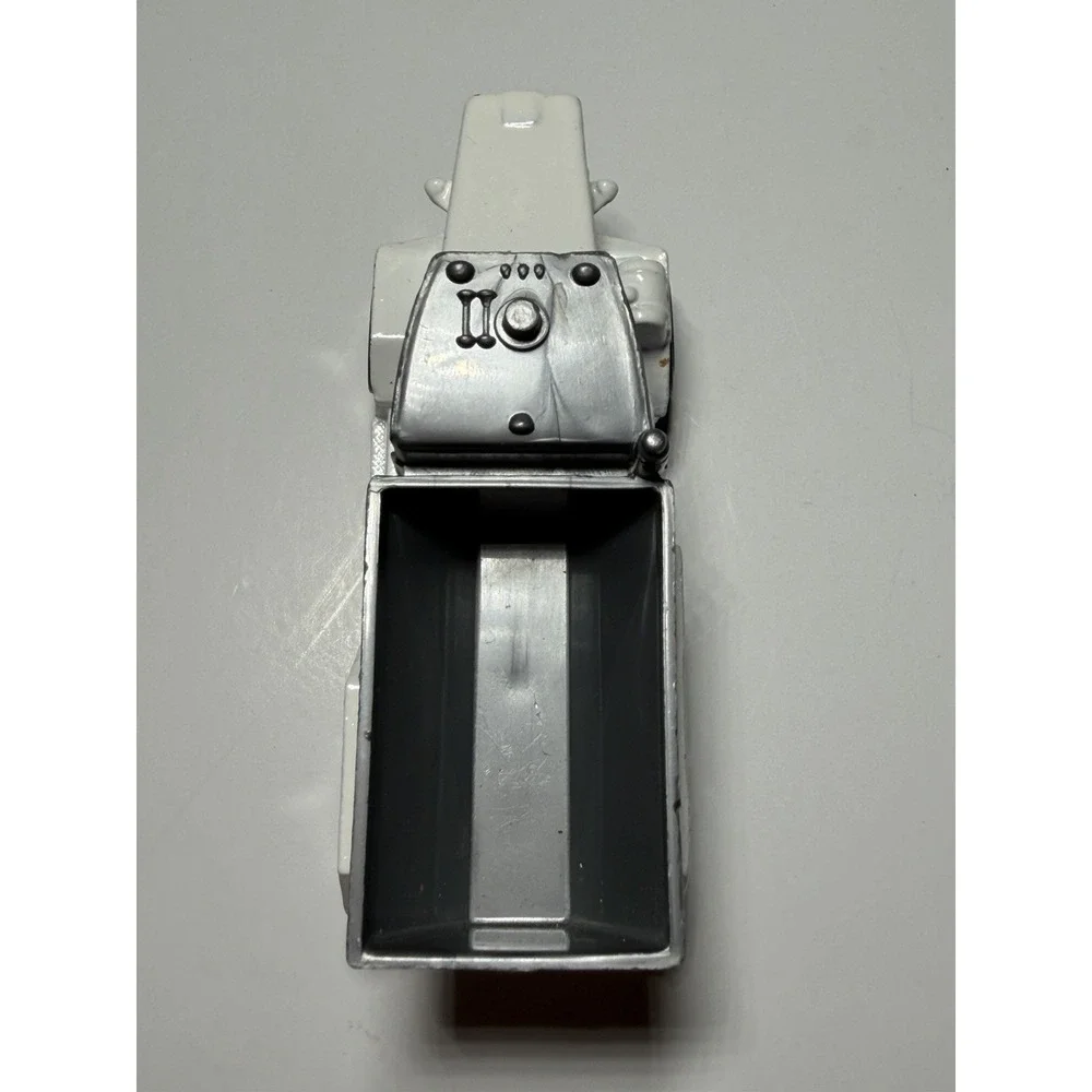 Hot Wheels 1:64 Oshkosh Snow Plow Avalanche Express Diecast Truck White Gray
